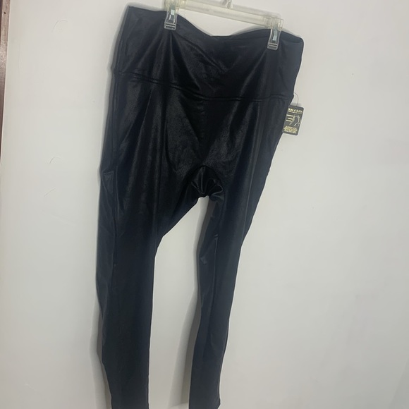 DG2 Diane Gilman NWT Gray Coated Legging size 2X - Picture 3 of 12